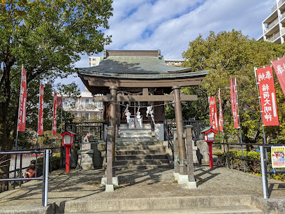 鶴ヶ峰神社